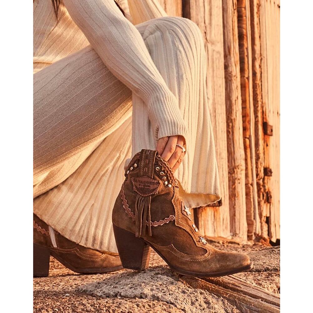 El Vaquero Women’s Pecos Ankle Boots Brown Leather Fringe Studded Size 41 Boho - Picture 2 of 14